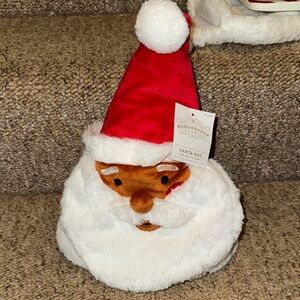 WONDERLAND Festive Santa Hat - Red and White